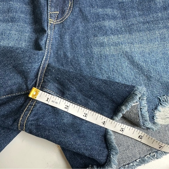 Seven 7 Jeans NWT Weekend Shorts Denim Short Size 16 Women’s Fray Hem Distressed - Picture 6 of 9
